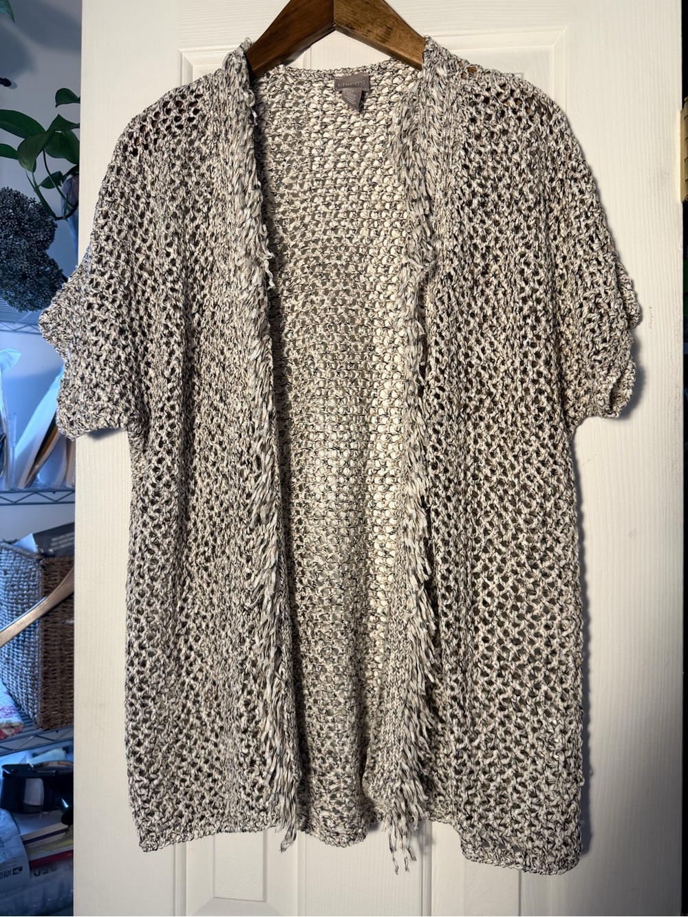 Chicos Open-Front Short Sleeve Knit Cardigan Sweater - Cream/Gray. Sz L